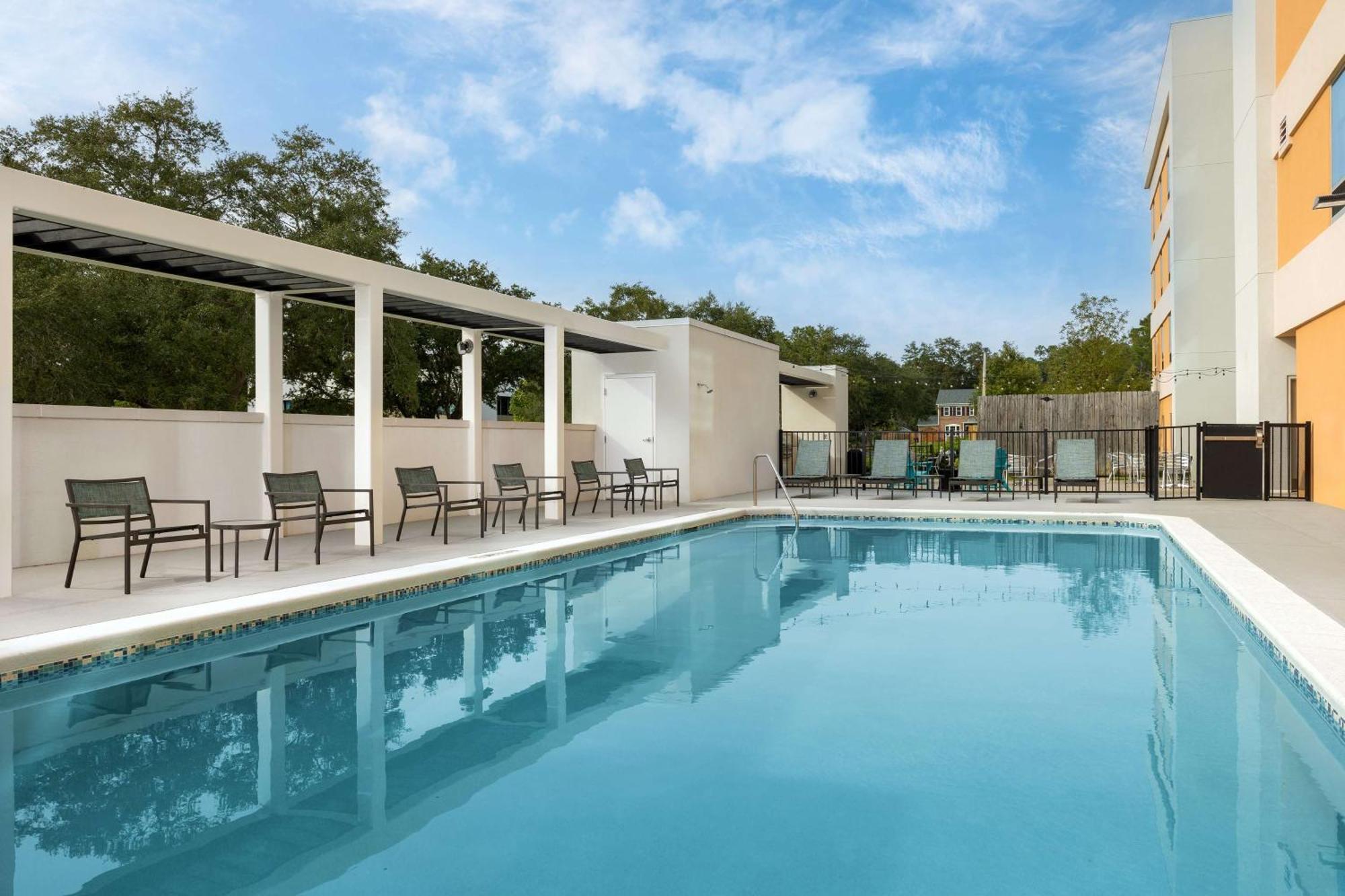 Home2 Suites By Hilton Tallahassee State Capitol Buitenkant foto