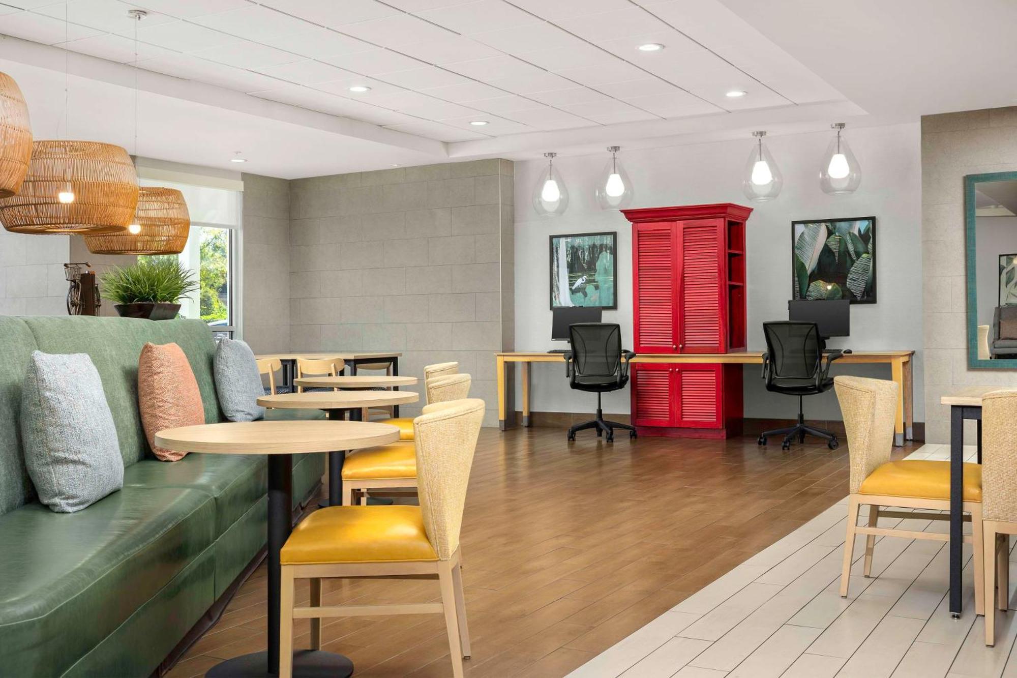 Home2 Suites By Hilton Tallahassee State Capitol Buitenkant foto