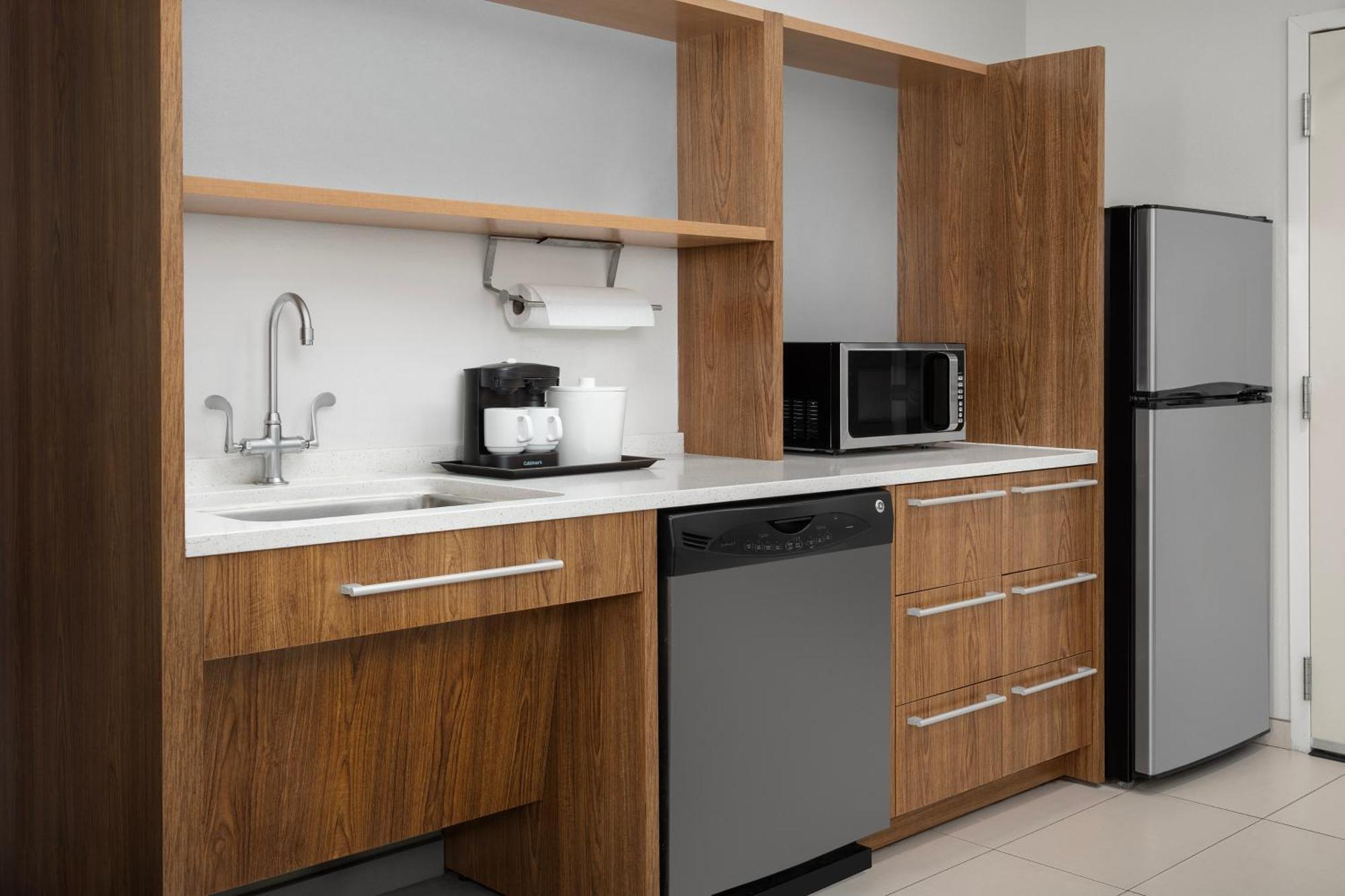 Home2 Suites By Hilton Tallahassee State Capitol Buitenkant foto